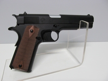 CROSMAN USA pistols / Revolvers